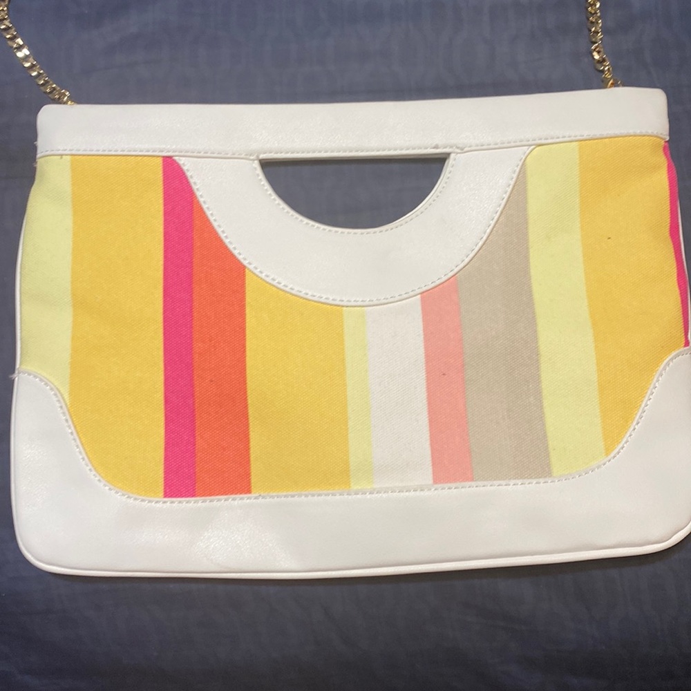 pastel shoulder bag with chain shoulder strap